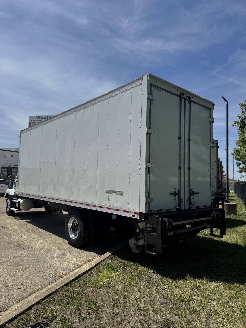 2022 Mack MD6 image 18