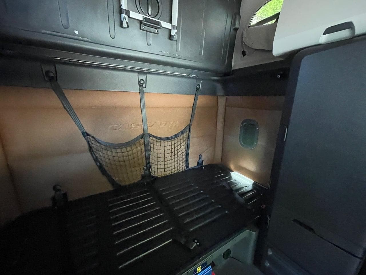 2020 Freightliner Cascadia 126 image 27