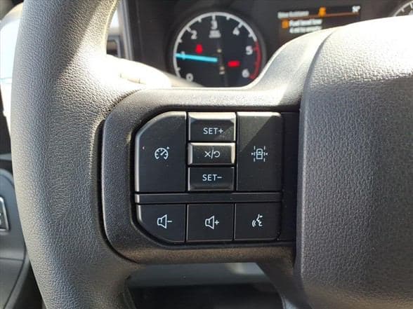 2026 Ford F550 image 13