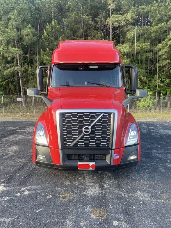 2023 Volvo VNL64T760 image 1