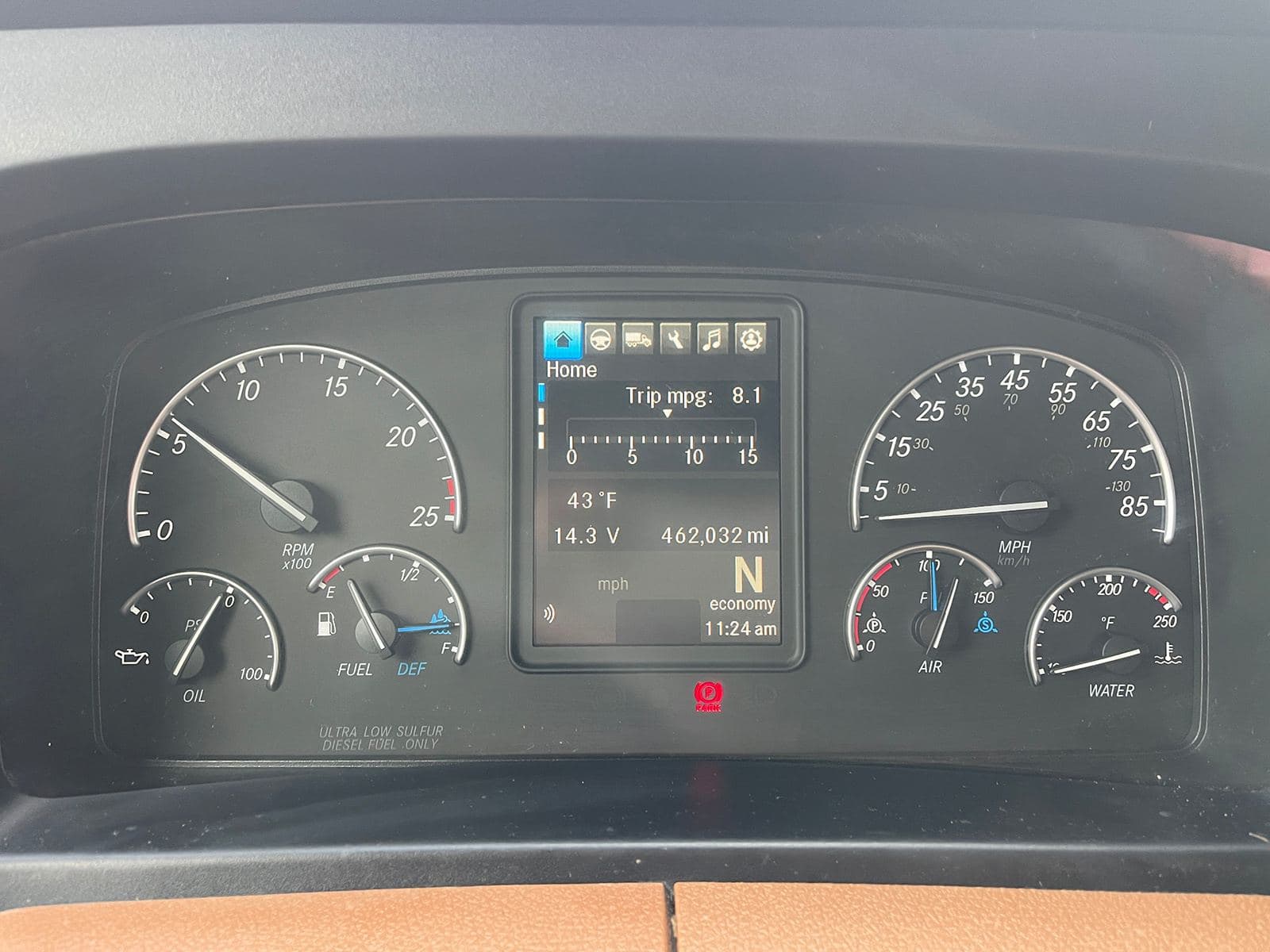 2022 Freightliner Cascadia 126 image 18