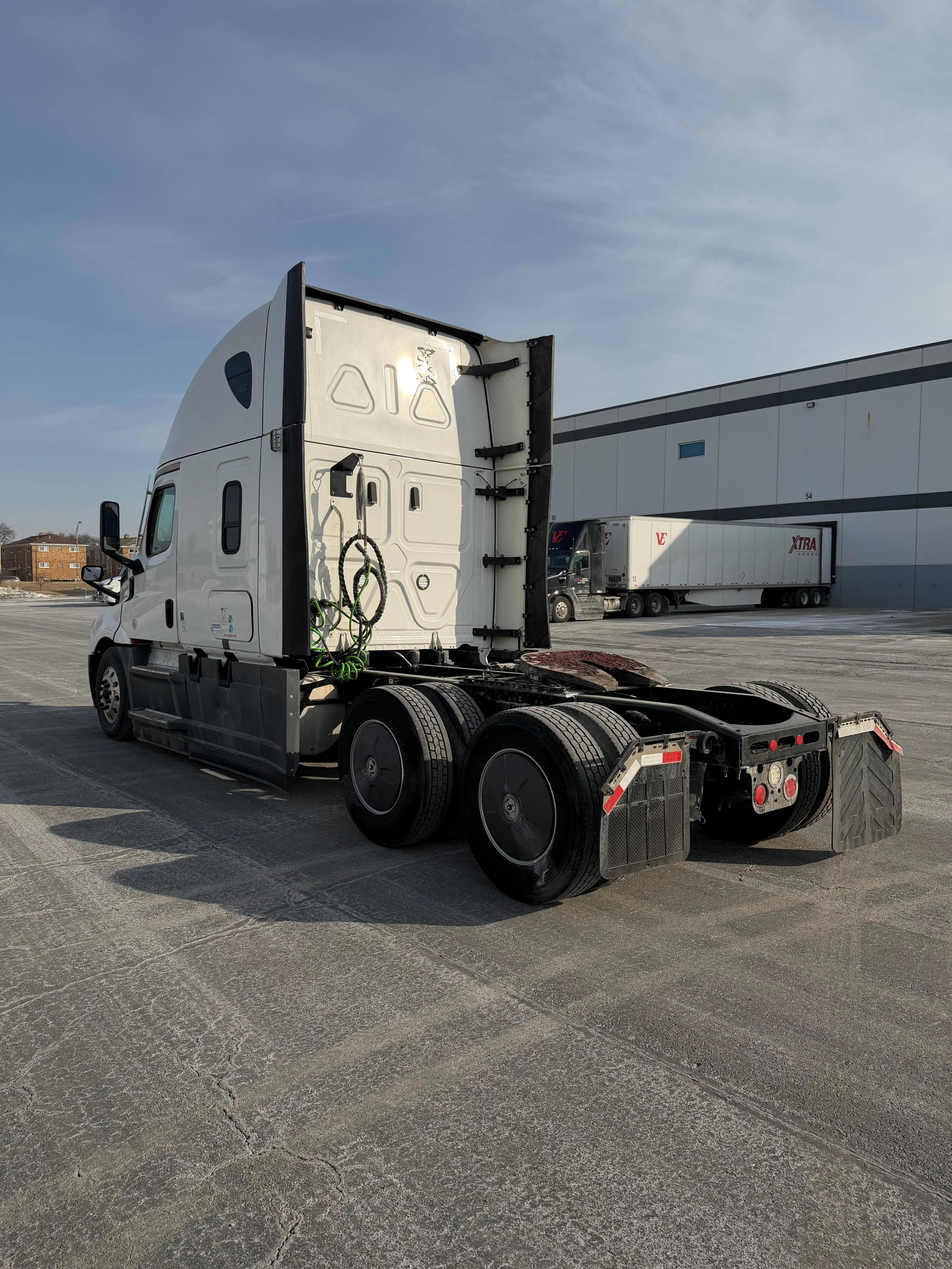 2021 Freightliner Cascadia image 6