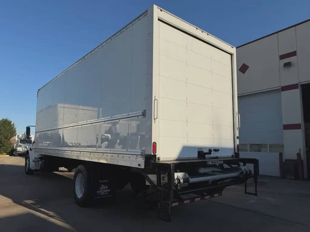 Used 2020 FREIGHTLINER Box Truck - Straight Truck, Moving Van, Expeditor-Hotshot - BUSINESS CLASS M2 106 For Sale image 3