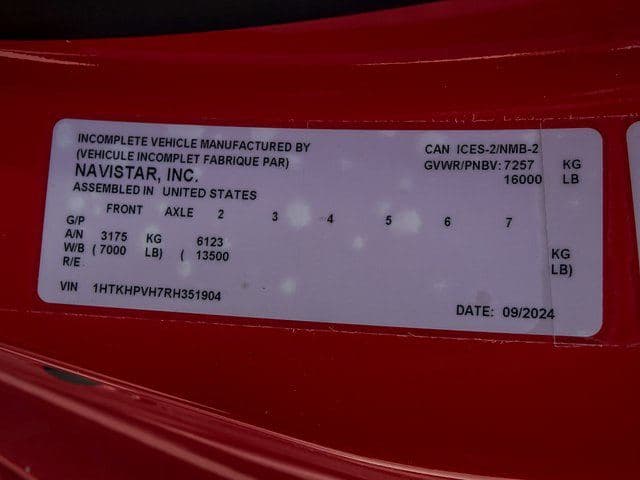 2024 Chevrolet Silverado 4500HD Work Truck image 21