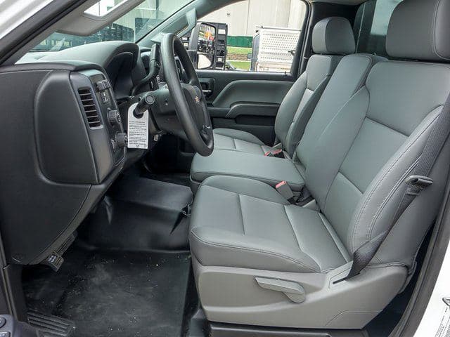 2024 Chevrolet Silverado 5500HD Work Truck 16'x102" Platform Body image 10