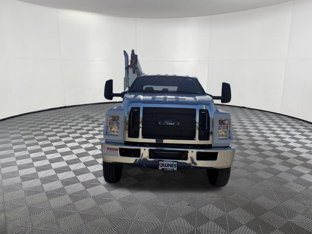 2026 Ford F-750SD Base Crane Truck image 10