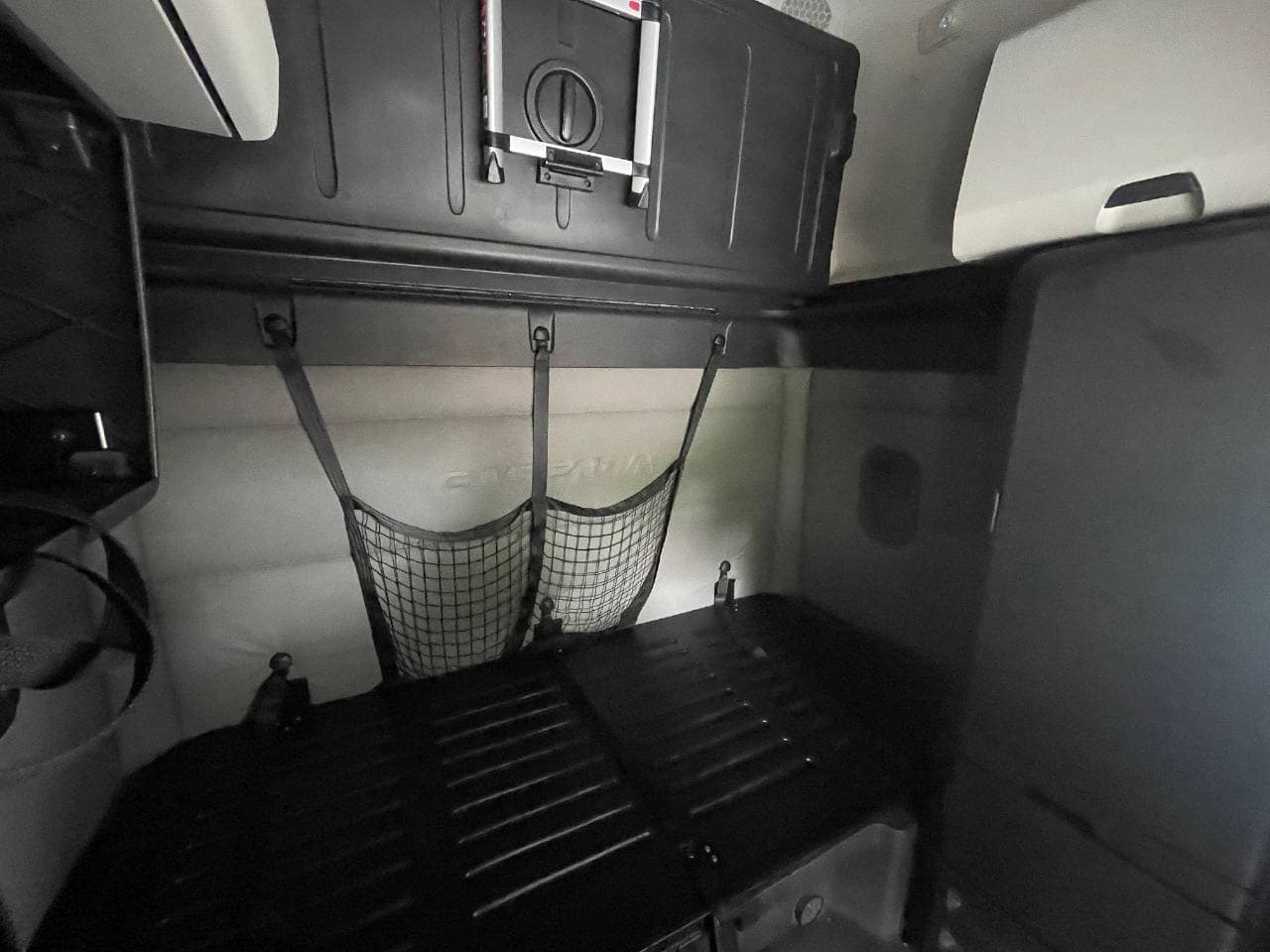 2019 Freightliner Cascadia 126 image 25