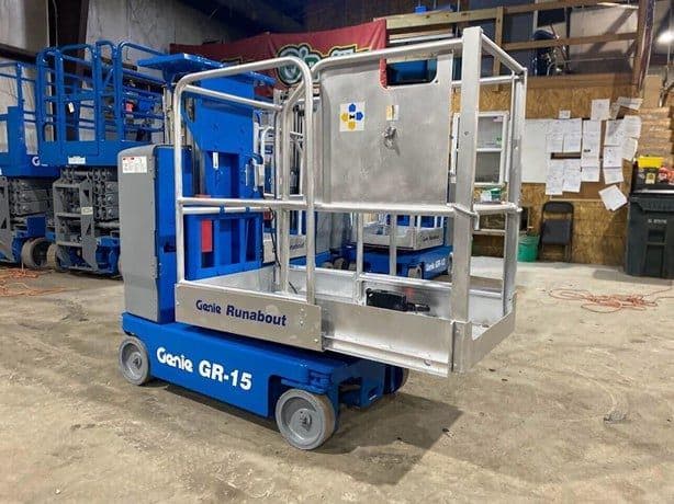 2014 GENIE GR15 image 1
