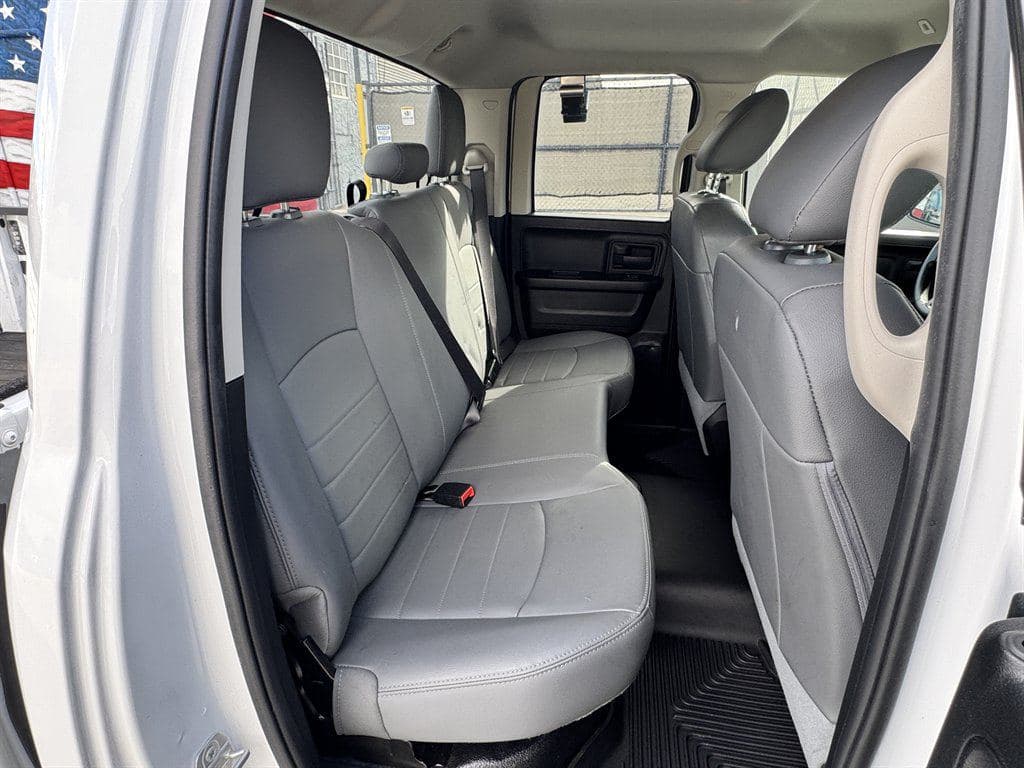 2020 Ram 1500 DS image 34