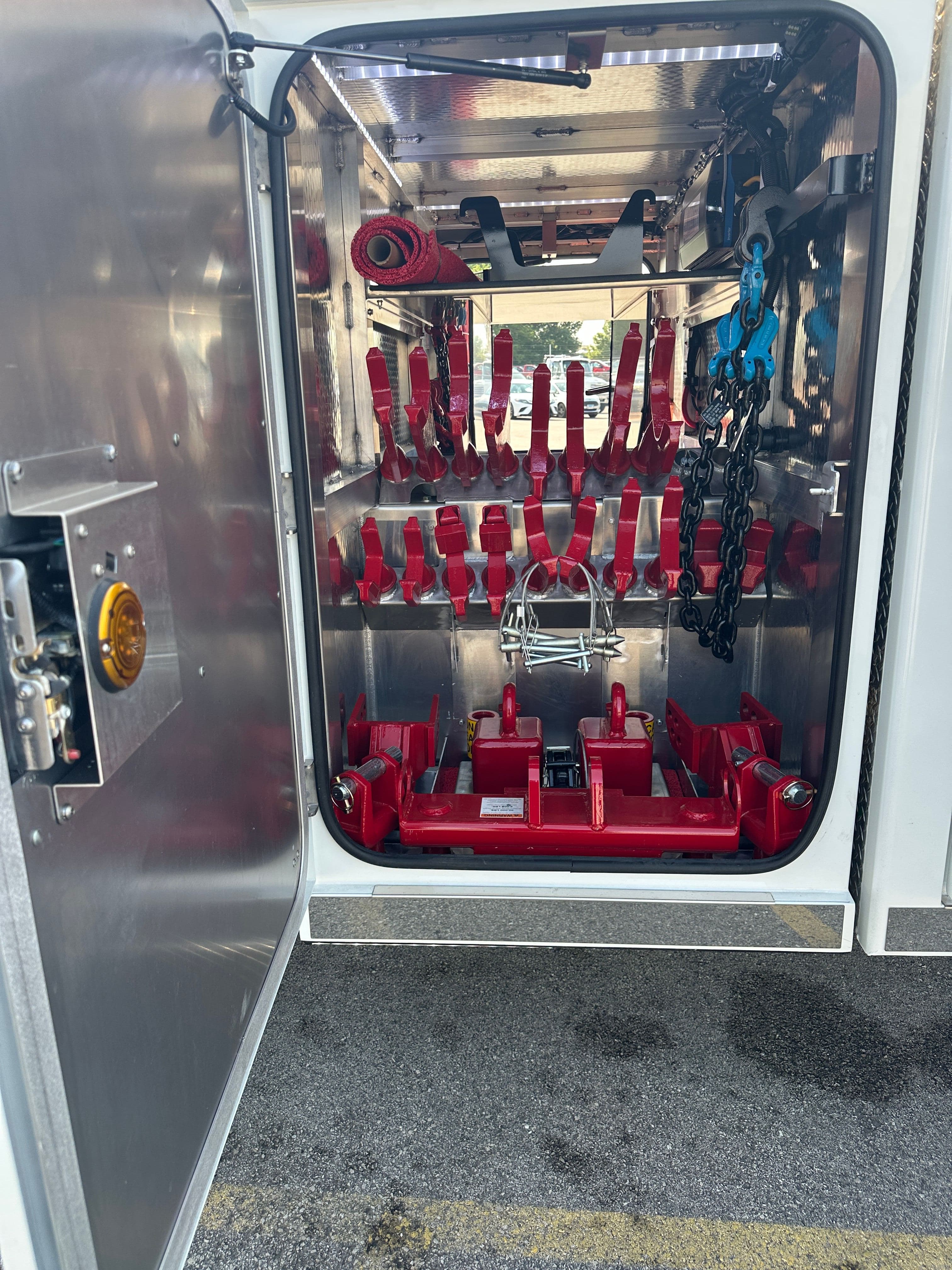 2025 Kenworth T880 WITH A CENTURY 9055XL image 15