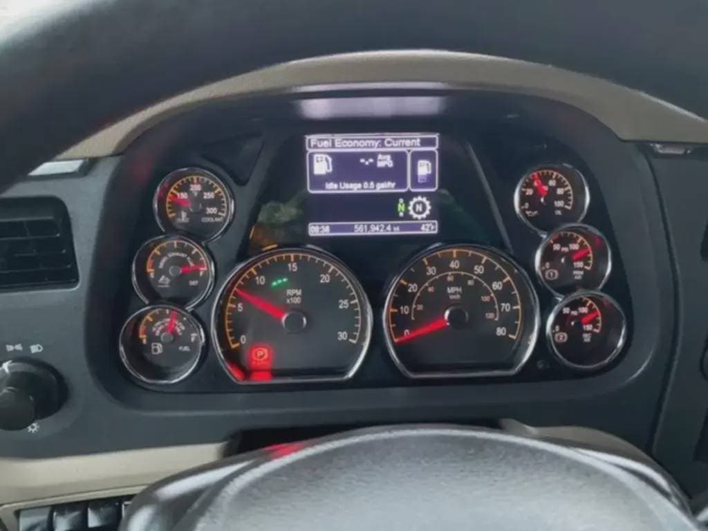 2022 Peterbilt 579 image 6