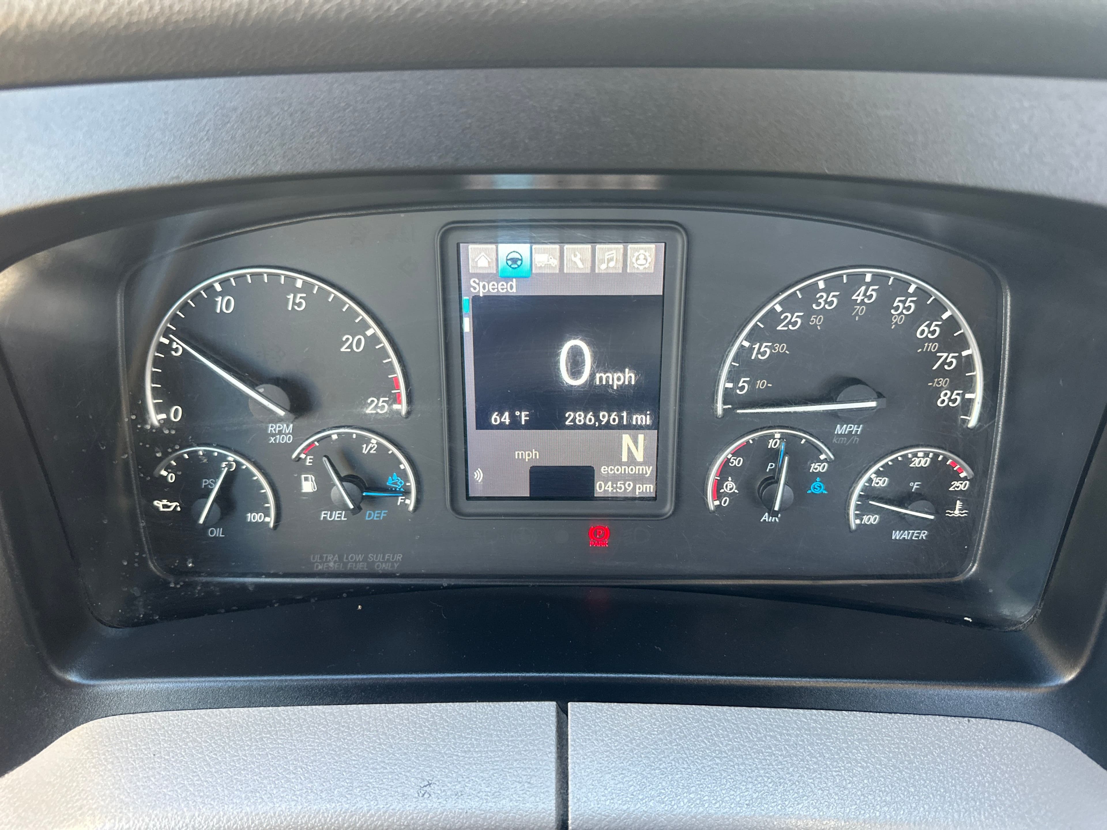 2021 Freightliner Cascadia 116 image 15