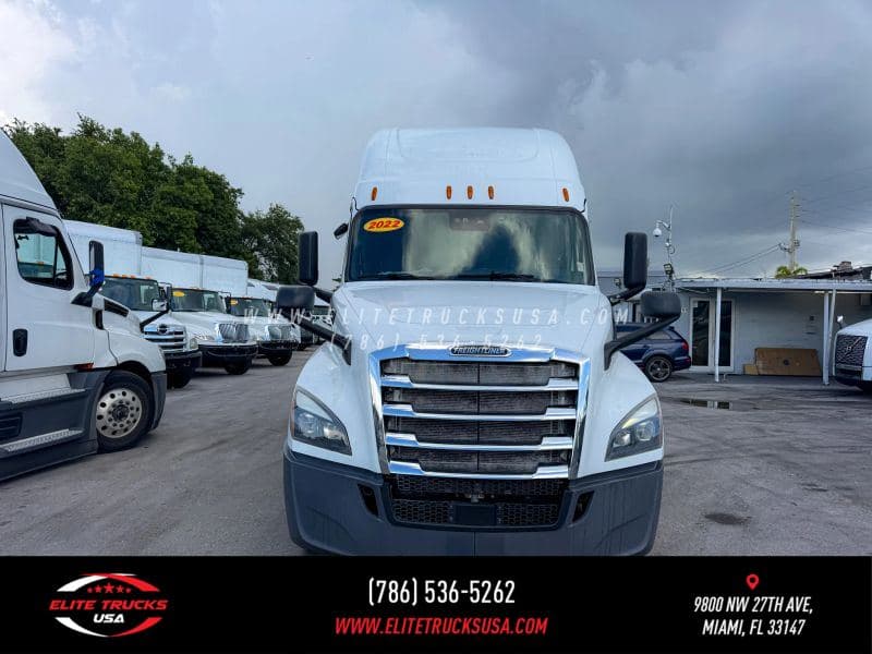 2022 Freightliner Cascadia 126 image 9
