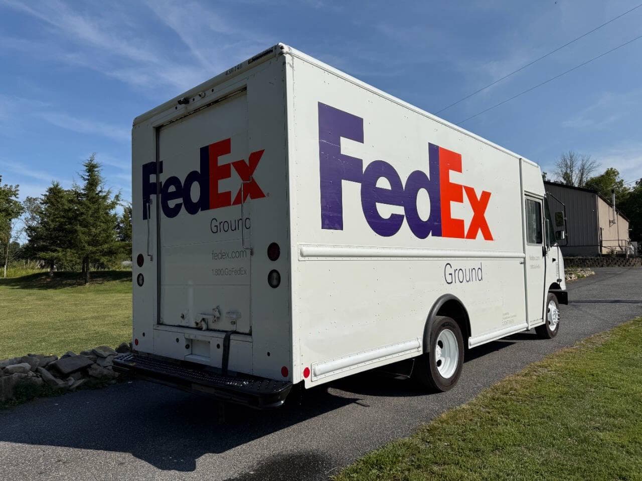 2019 Ford Stripped Chassis image 5