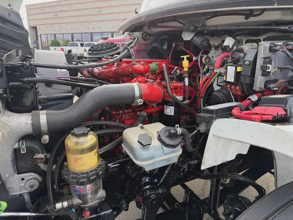 Used 2014 FREIGHTLINER Box Truck - Straight Truck, Expeditor-Hotshot, Contractor Truck - BUSINESS CLASS M2 106 For Sale image 11