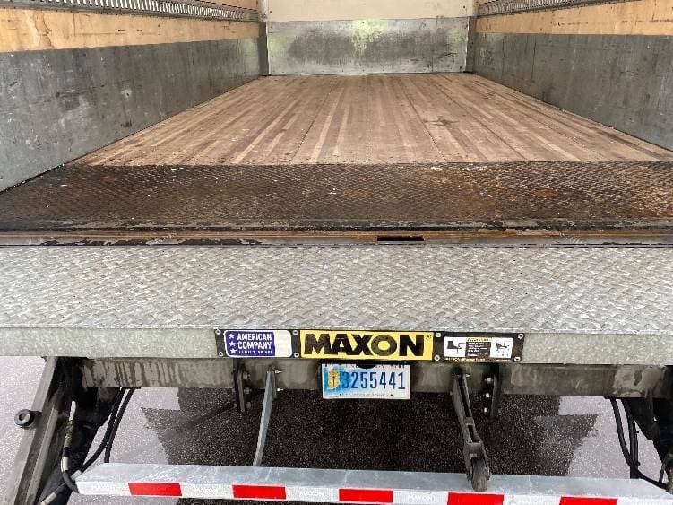 2022 International MV607 Box Truck - 240HP, 6 Speed Automatic, Roll up Door image 10