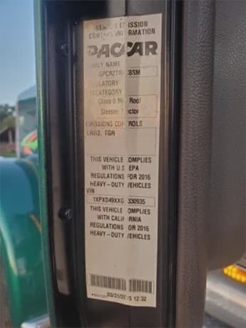 2016 PETERBILT 389 image 15