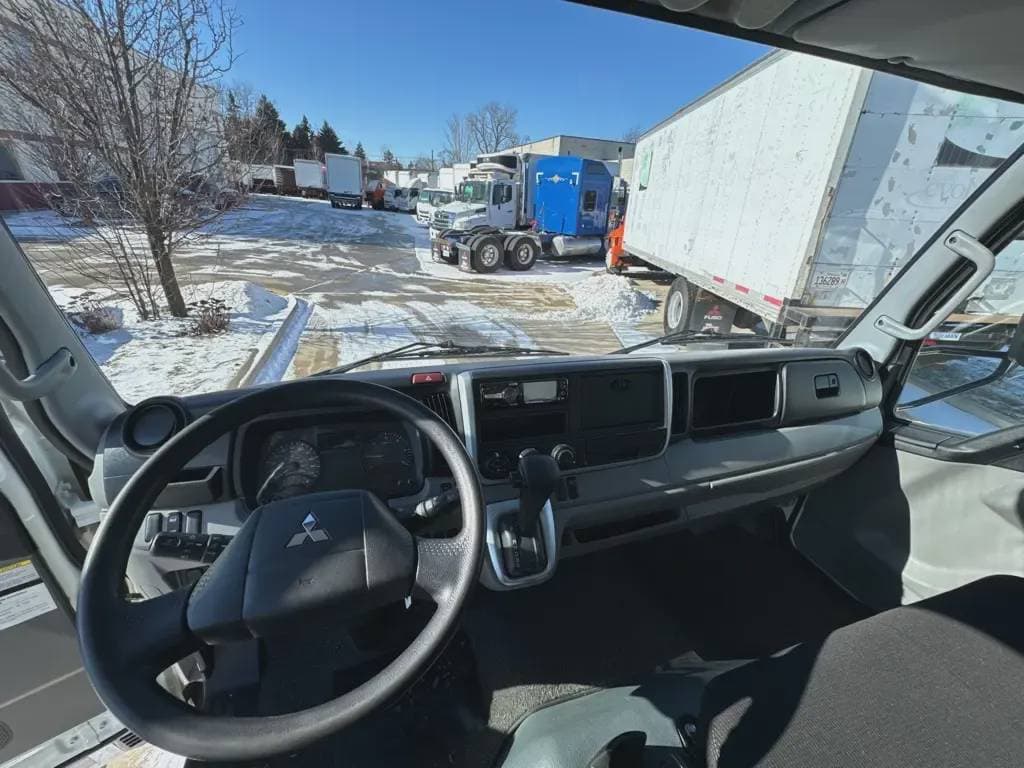 Used 2021 MITSUBISHI FUSO Box Truck - Straight Truck, Moving Van, Cabover Truck - COE - FE180G For Sale image 8