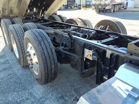 2026 Kenworth W900 image 10