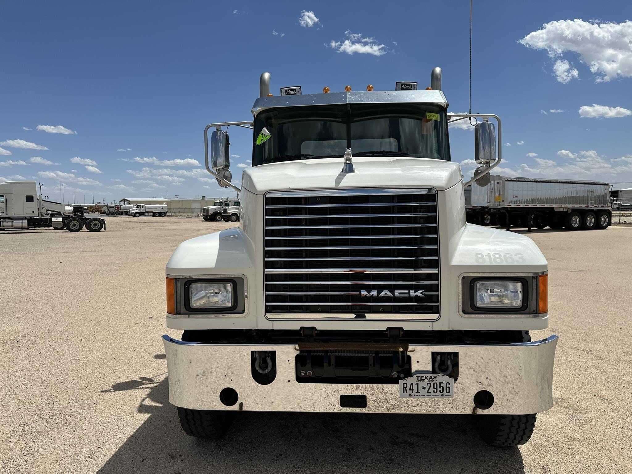 2018 Mack CHU (Pinnacle) image 2