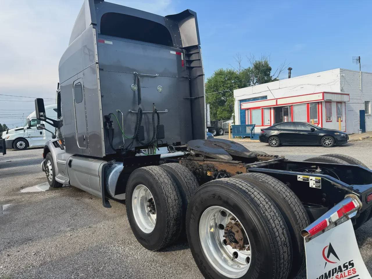 2019 Peterbilt 579 image 3