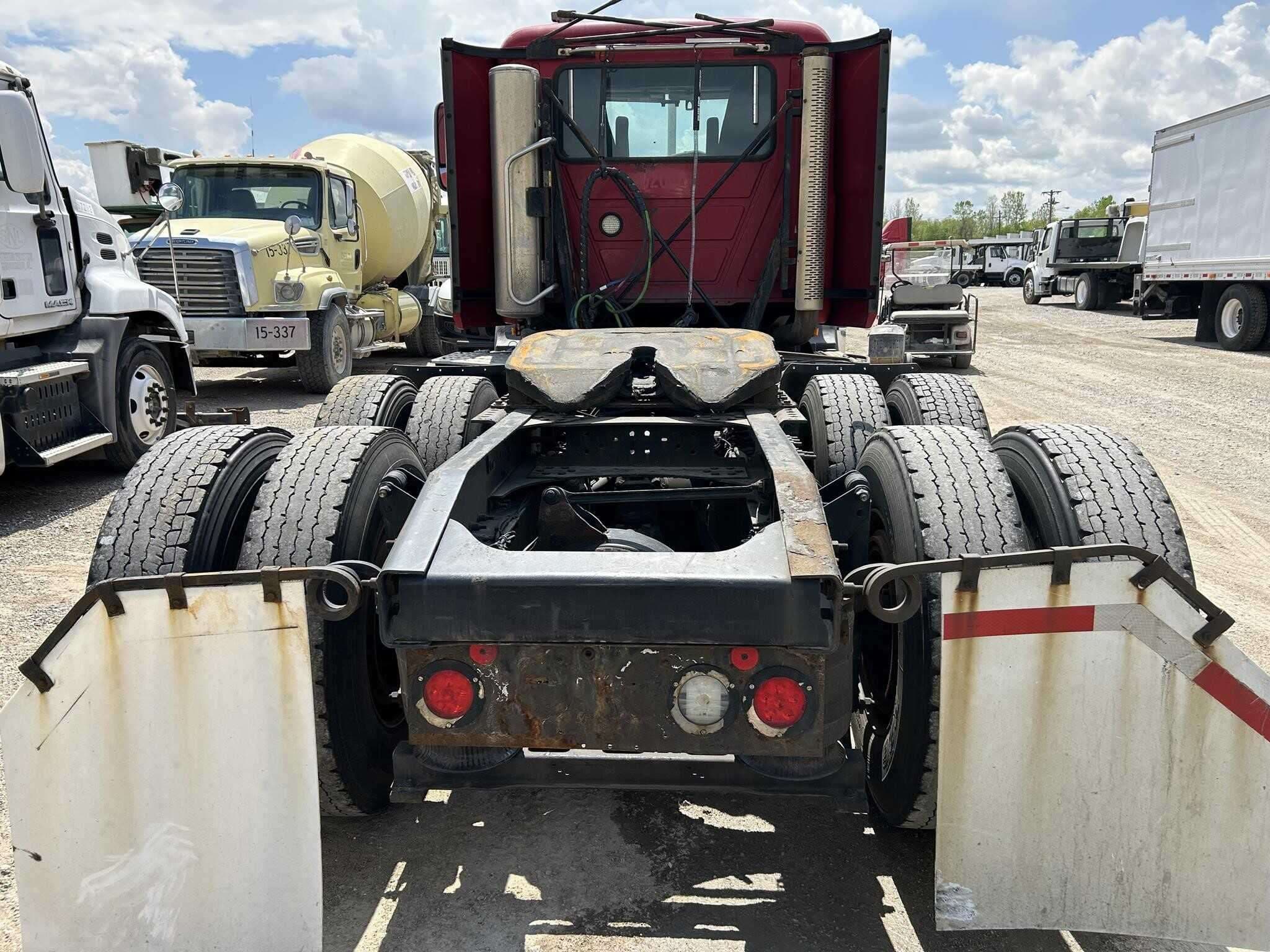2017 Mack CXU613 Pinnacle image 4