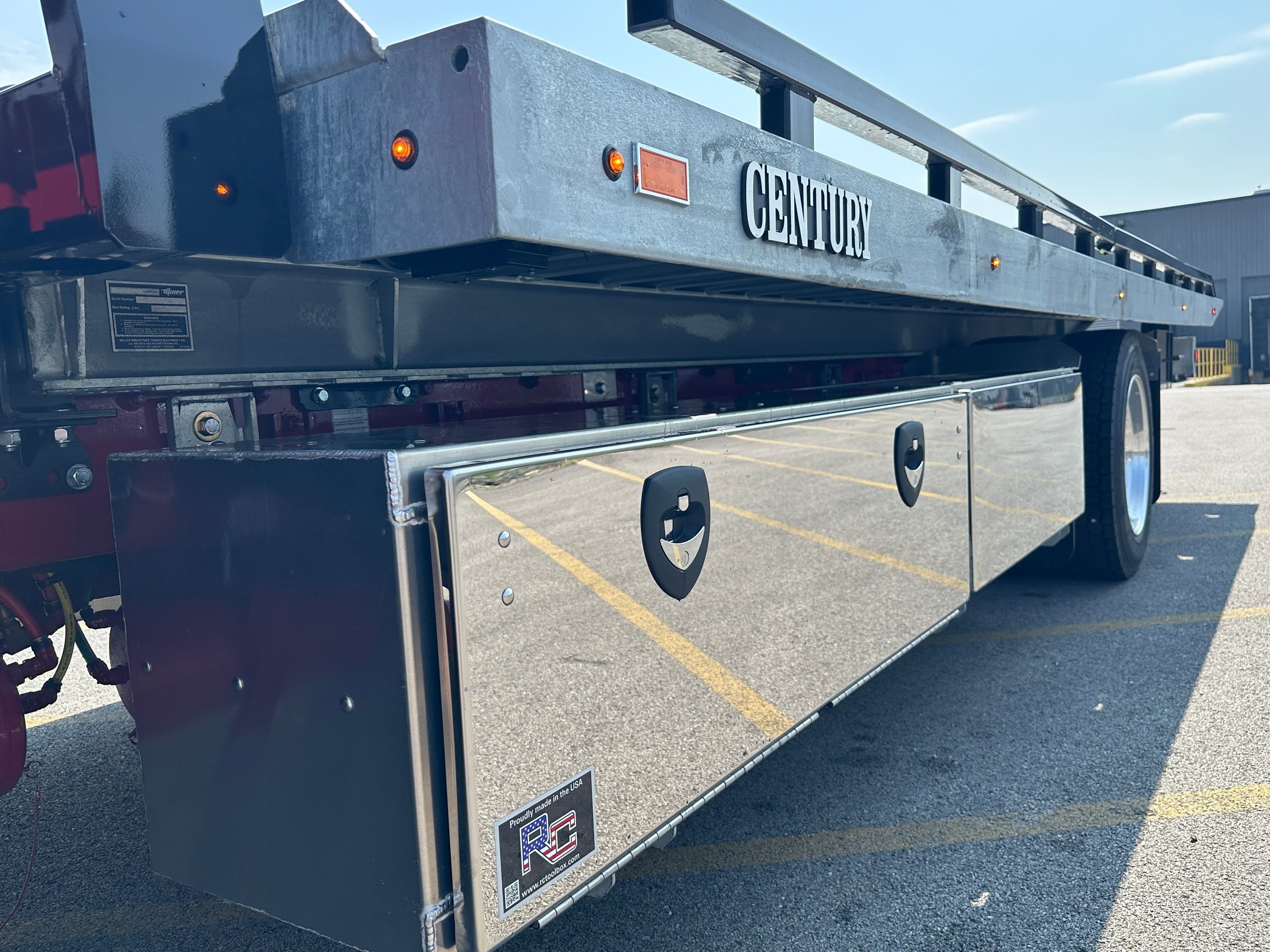 2025 Freightliner M2 106 image 18