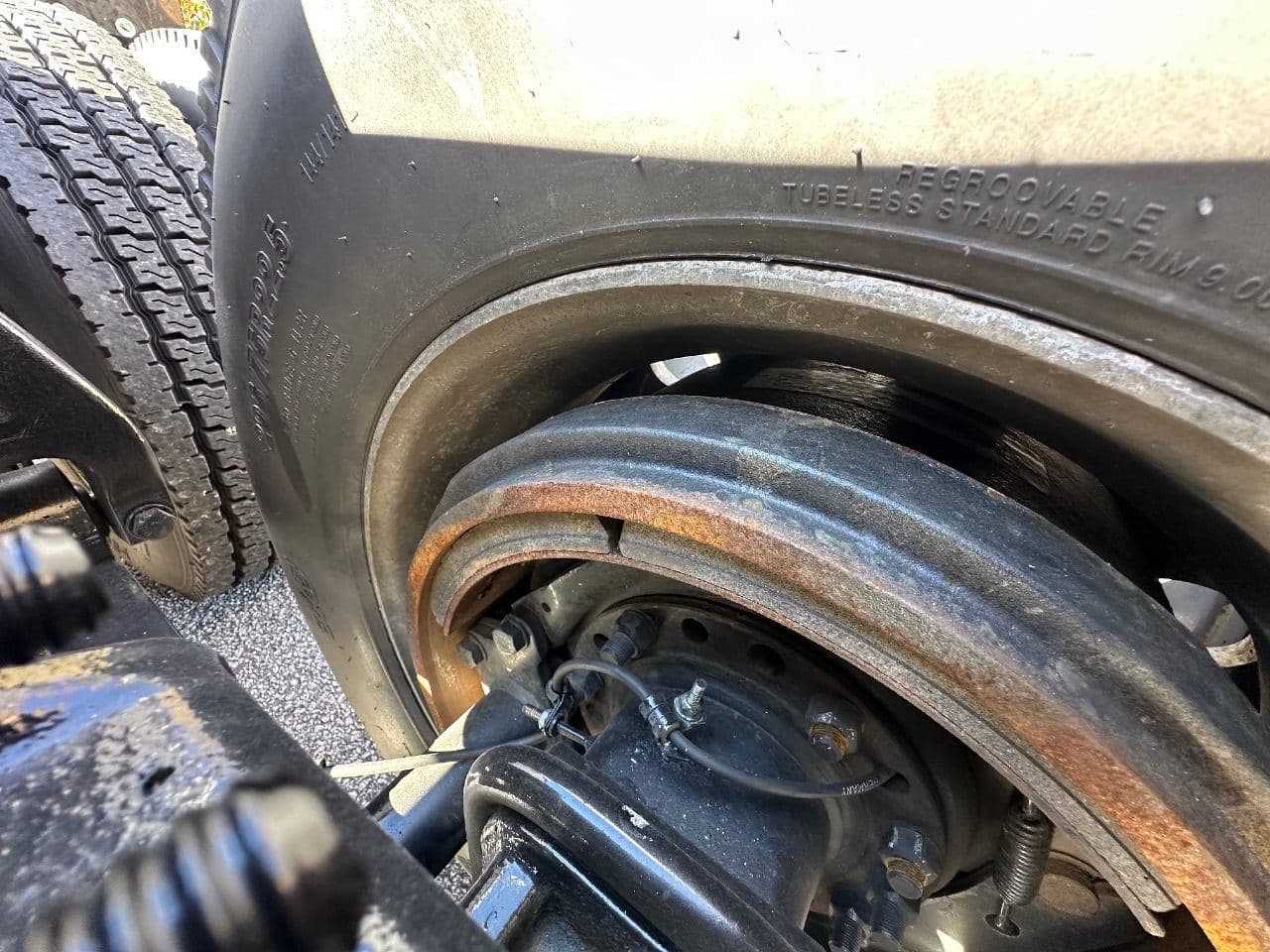 2019 Freightliner Cascadia 126 image 10