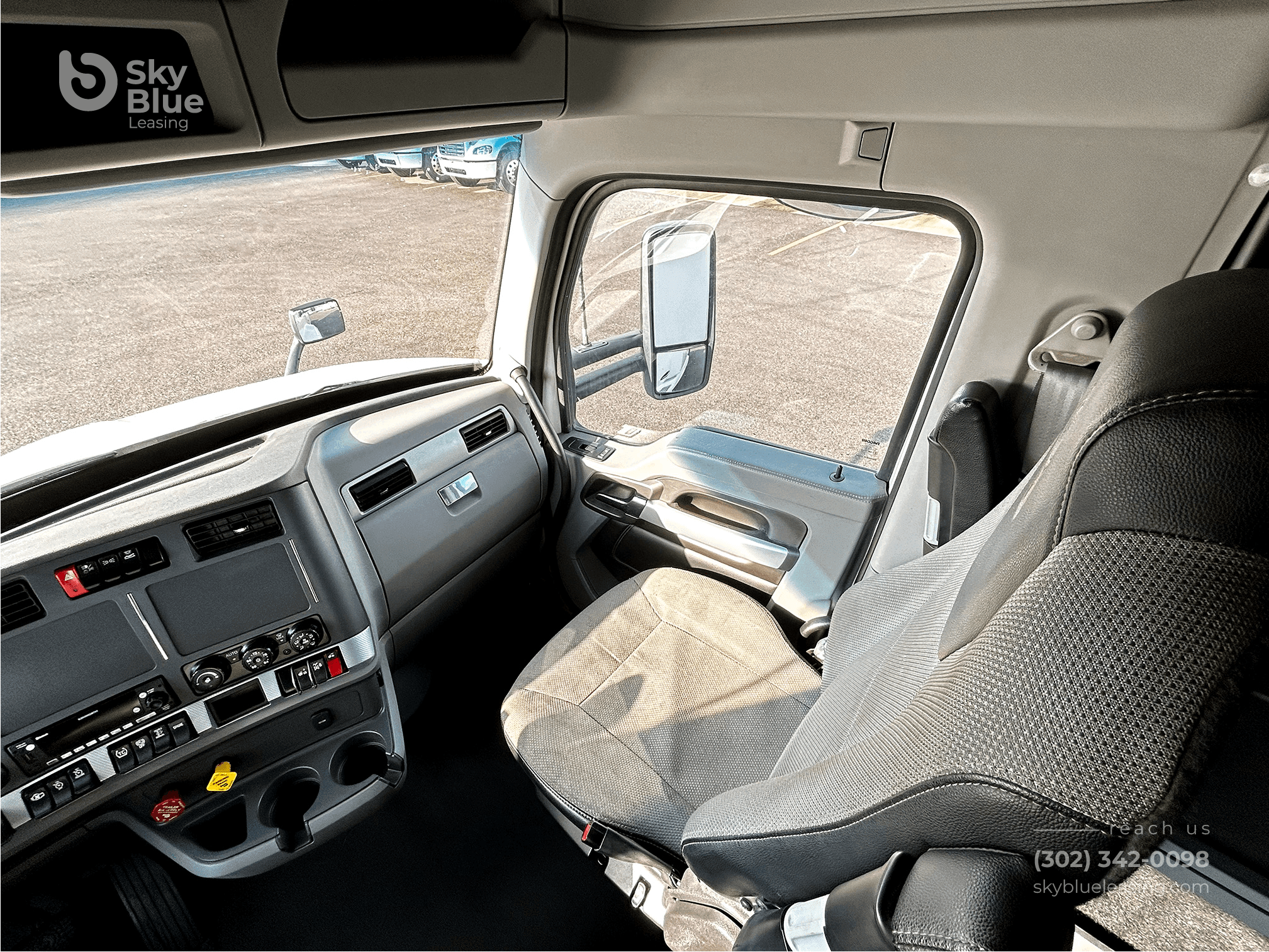 2022 Kenworth T680 image 9