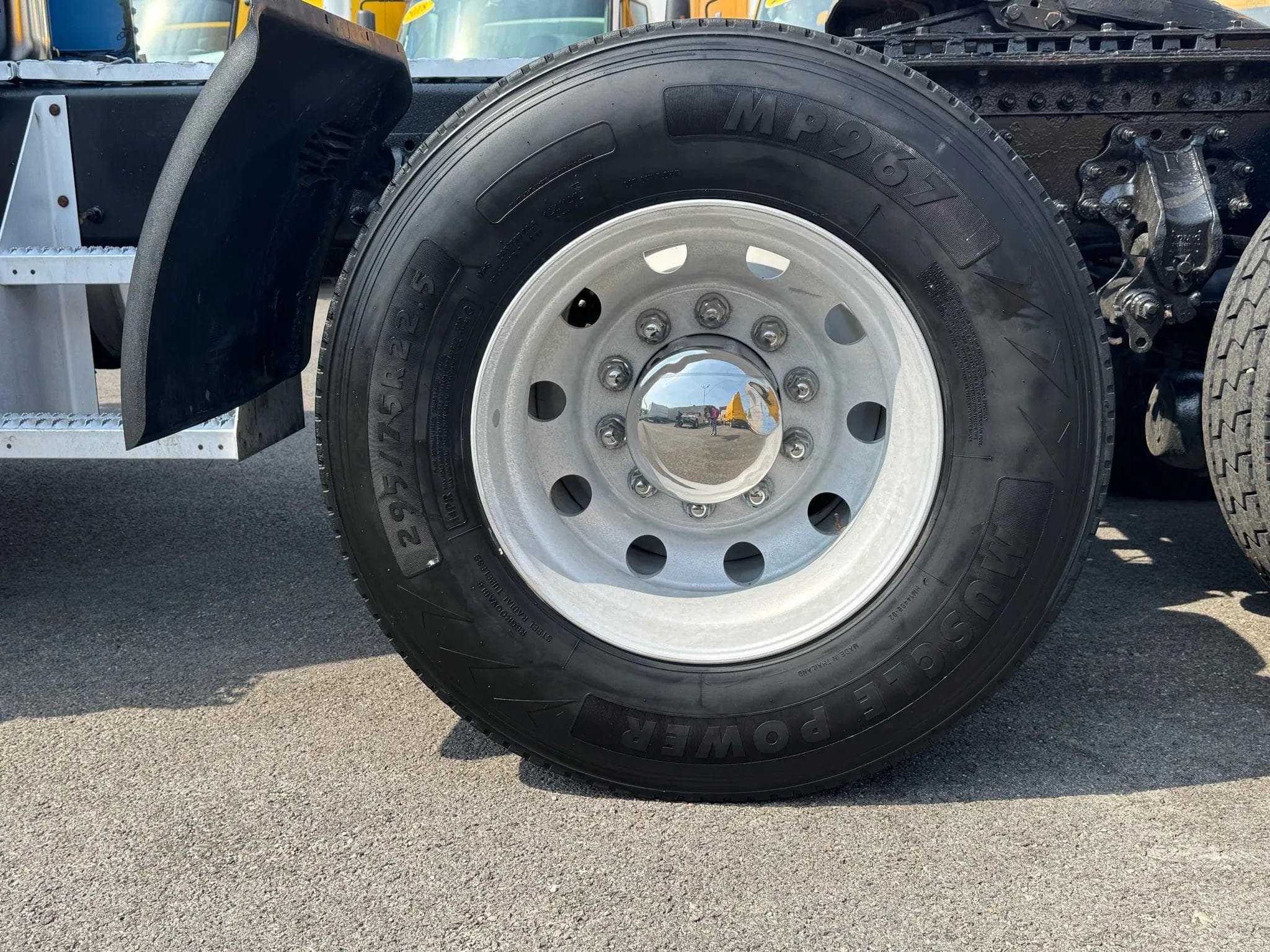 2012 Volvo VNL image 62