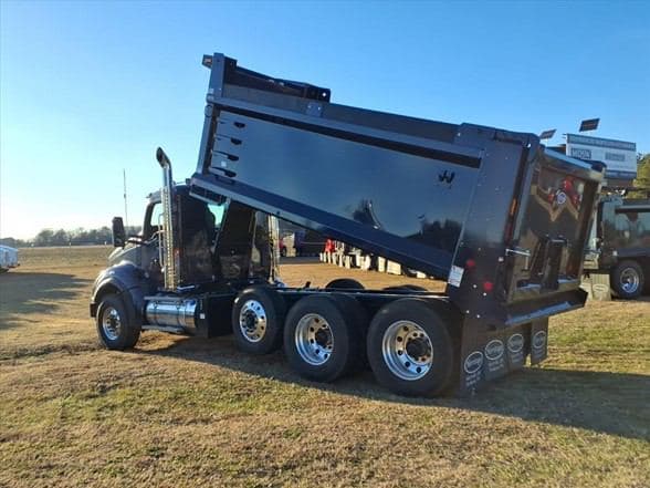 2026 Kenworth T880 image 7