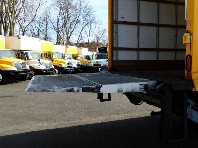 2019 International 4300 image 21