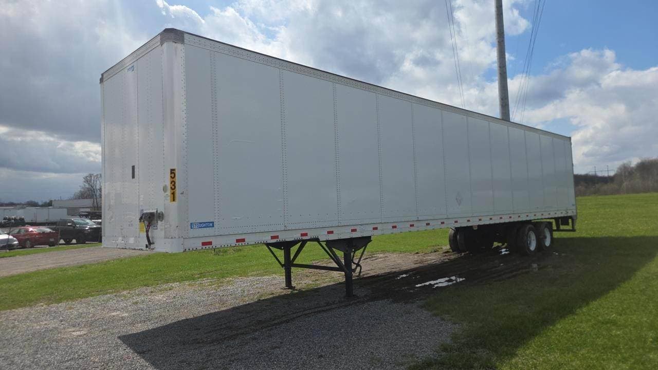 2019 Stoughton 53 ft T/A image 3