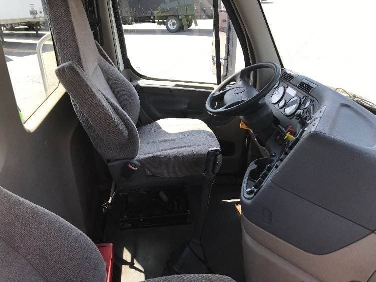 2018 Freightliner Cascadia image 6