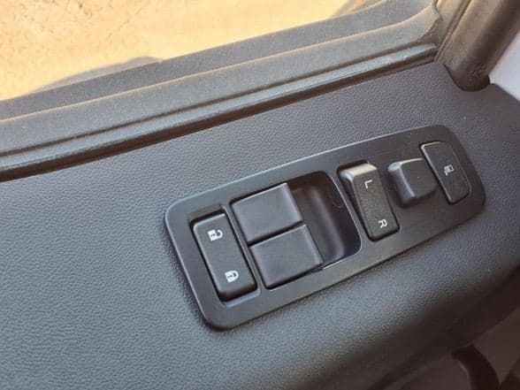 2025 Kenworth U7-10 image 23