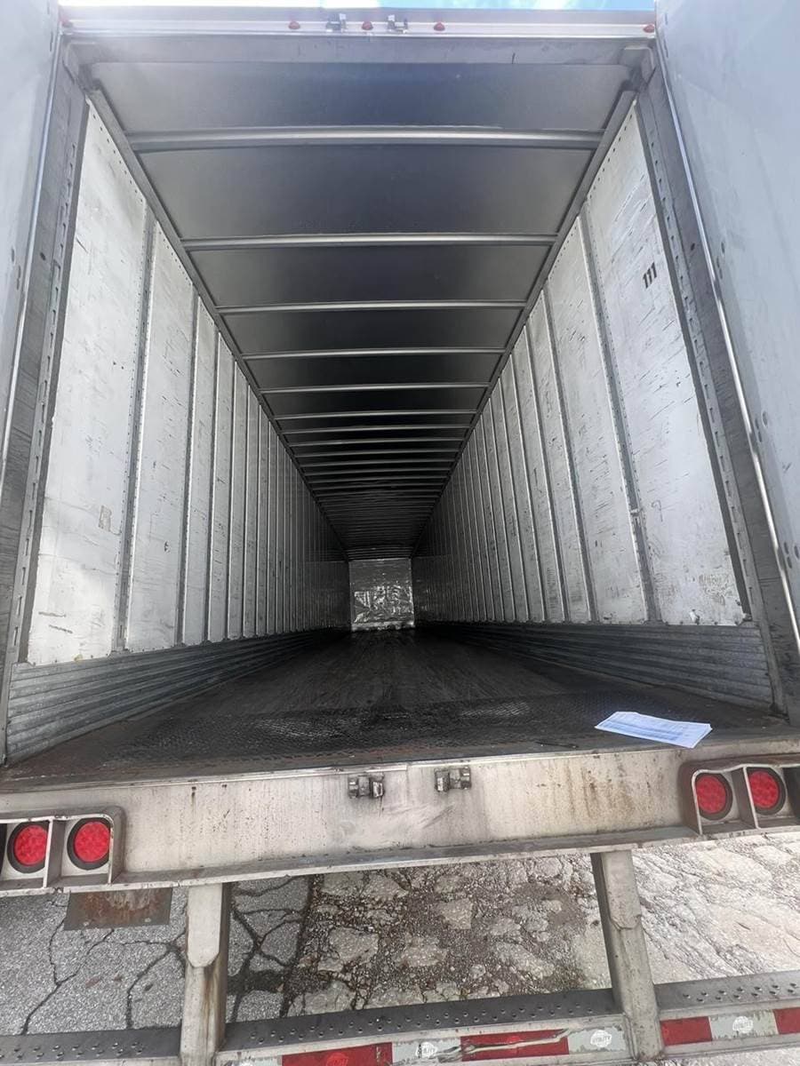2019 Utility 4000D-X image 7