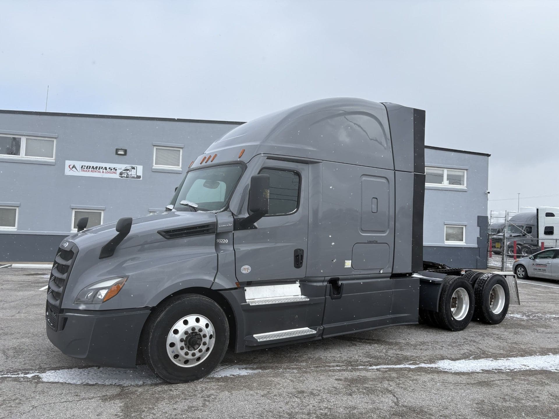 2023 Freightliner Cascadia 126 image 1