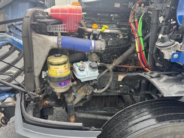 2021 FREIGHTLINER CASCADIA 116 TNF211169 Web image 4