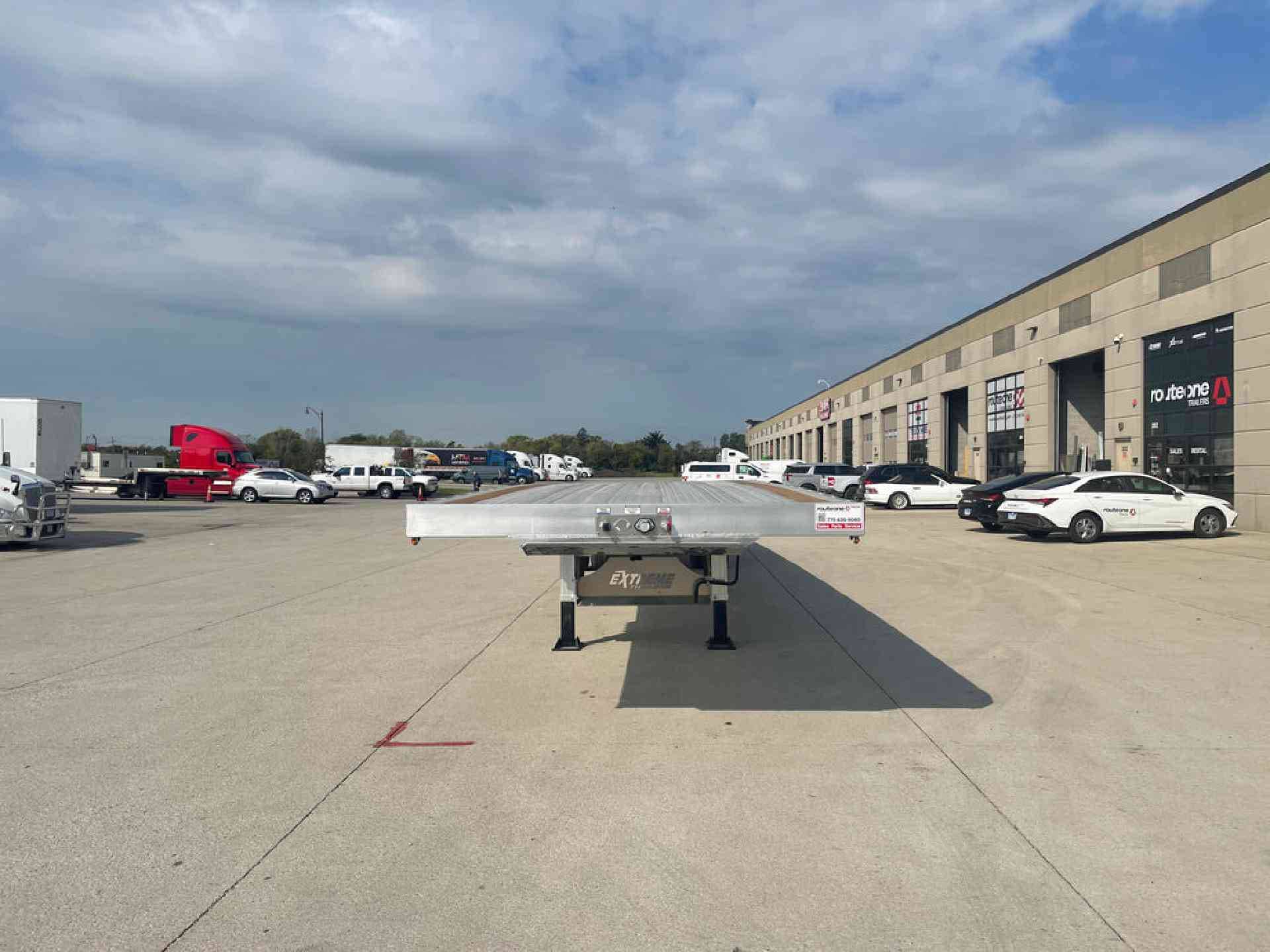 2027 Extreme XP55 Flatbed 48' image 2