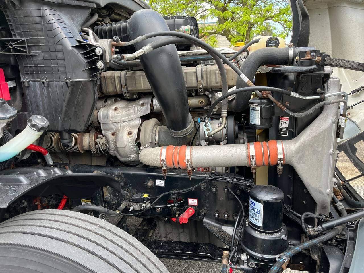 2020 Freightliner Cascadia 126 #1147 image 11