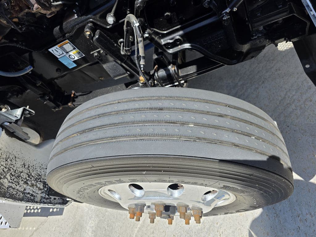 Used 2022 KENWORTH T880S image 14