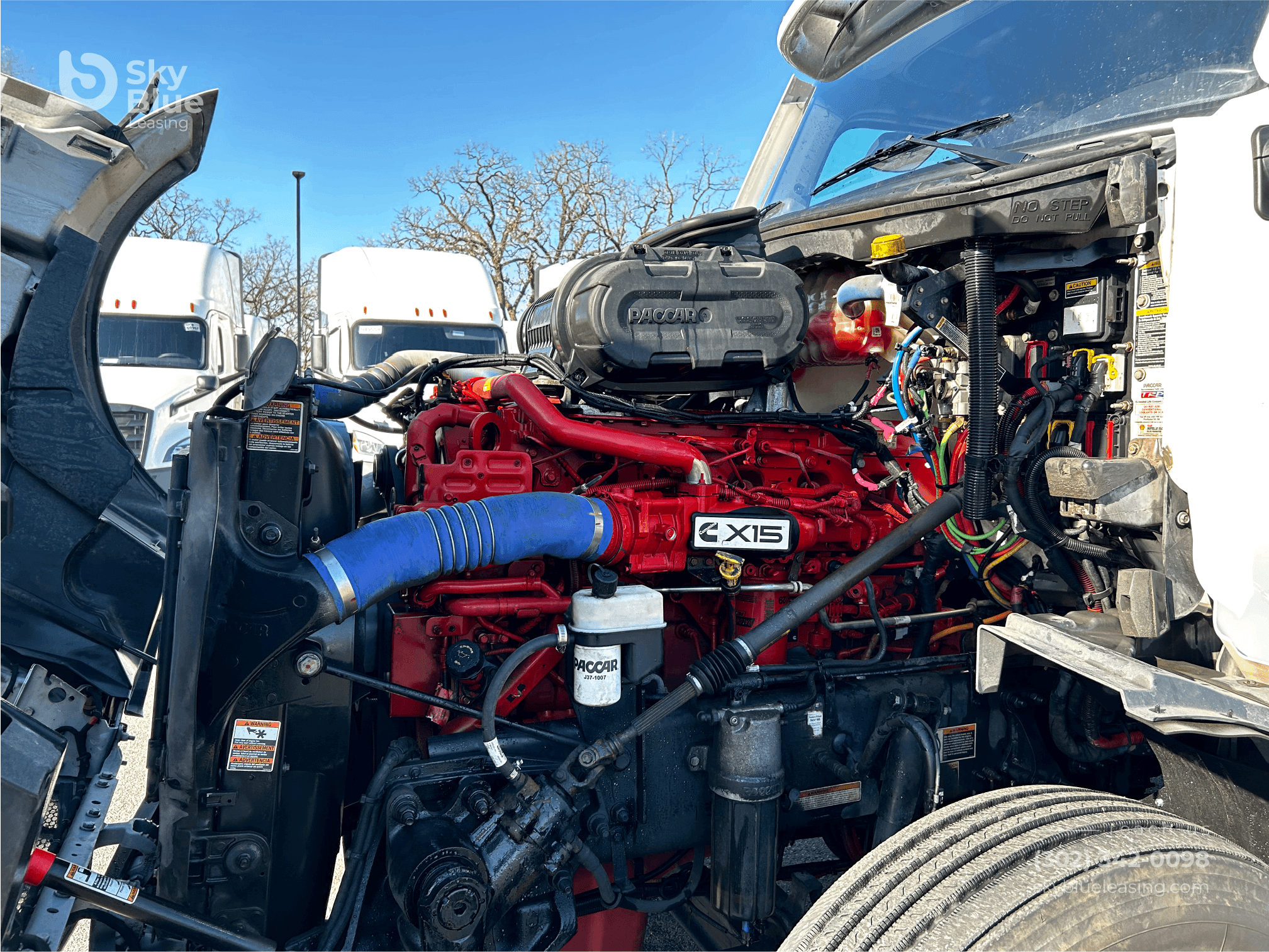 2023 Peterbilt 579 image 2