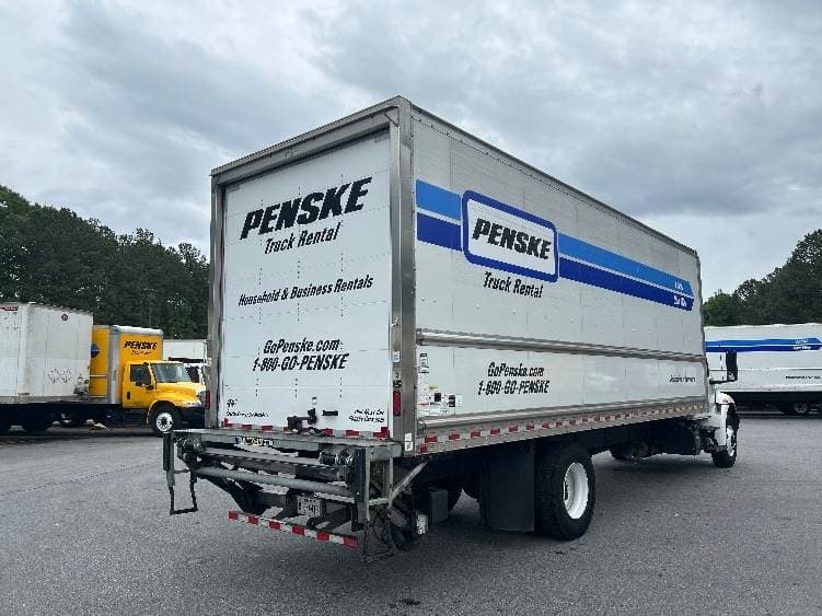 2022 International MV607 Box Truck - 220HP, 6 Speed Automatic, Roll up Door image 13