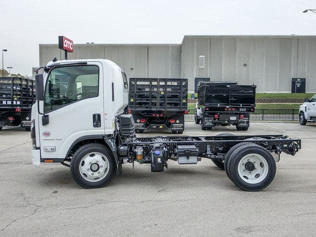 2025 Chevrolet 4500 HD LCF Diesel Base image 6
