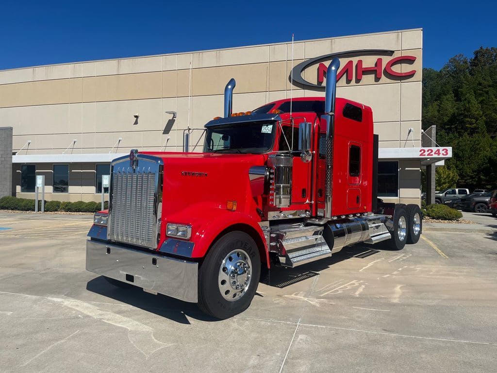 New 2026 KENWORTH W900L image 1