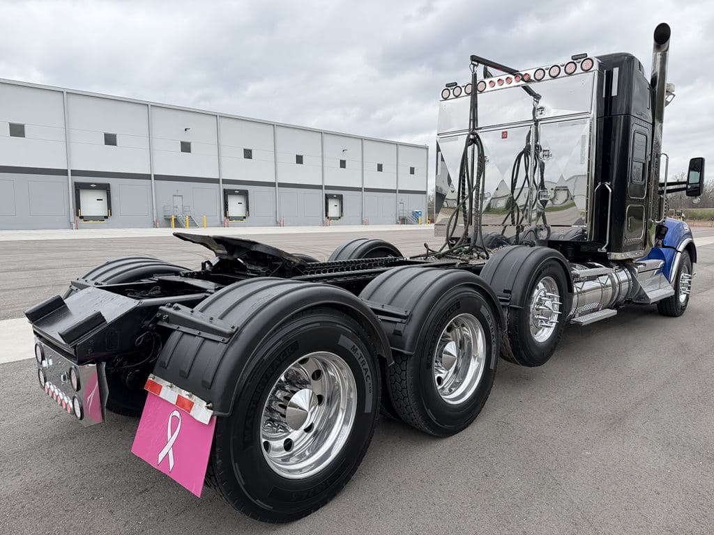 Used 2020 KENWORTH T880 image 8