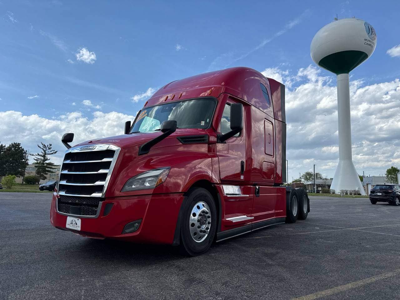2023 Freightliner Cascadia 126 image 1
