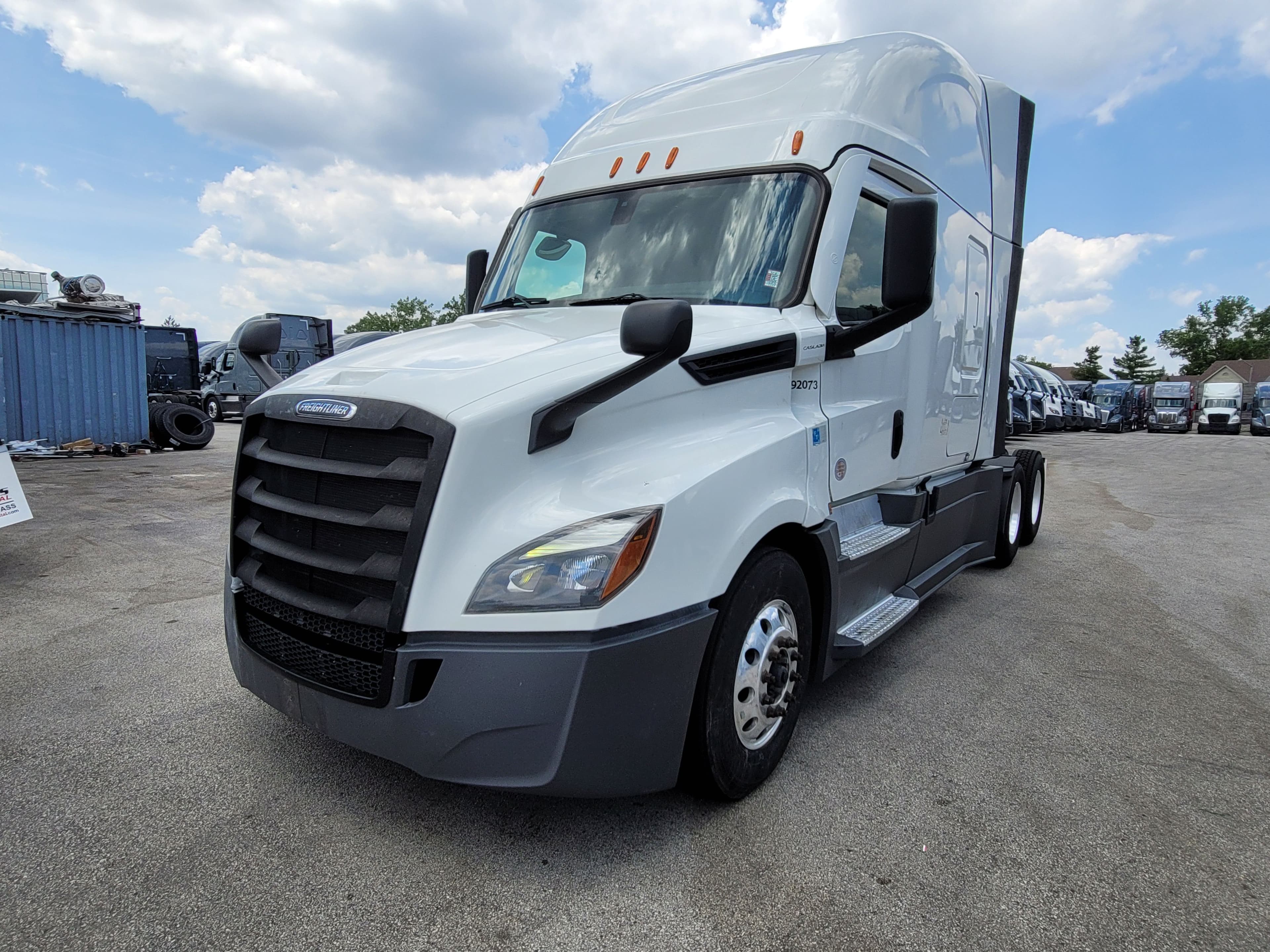 2022 Freightliner Cascadia 126 image 1