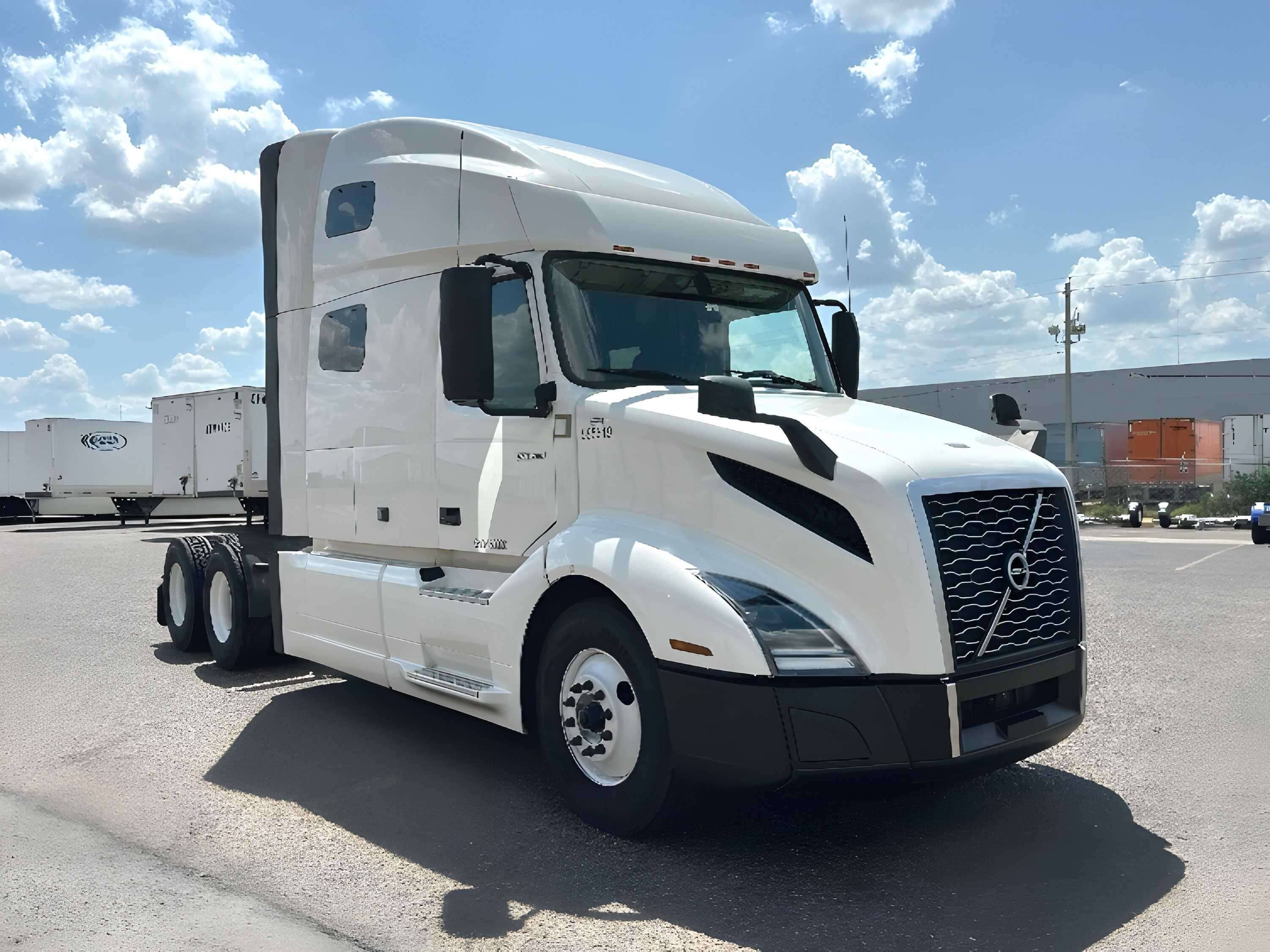 2023 Volvo VNL64760 image 1