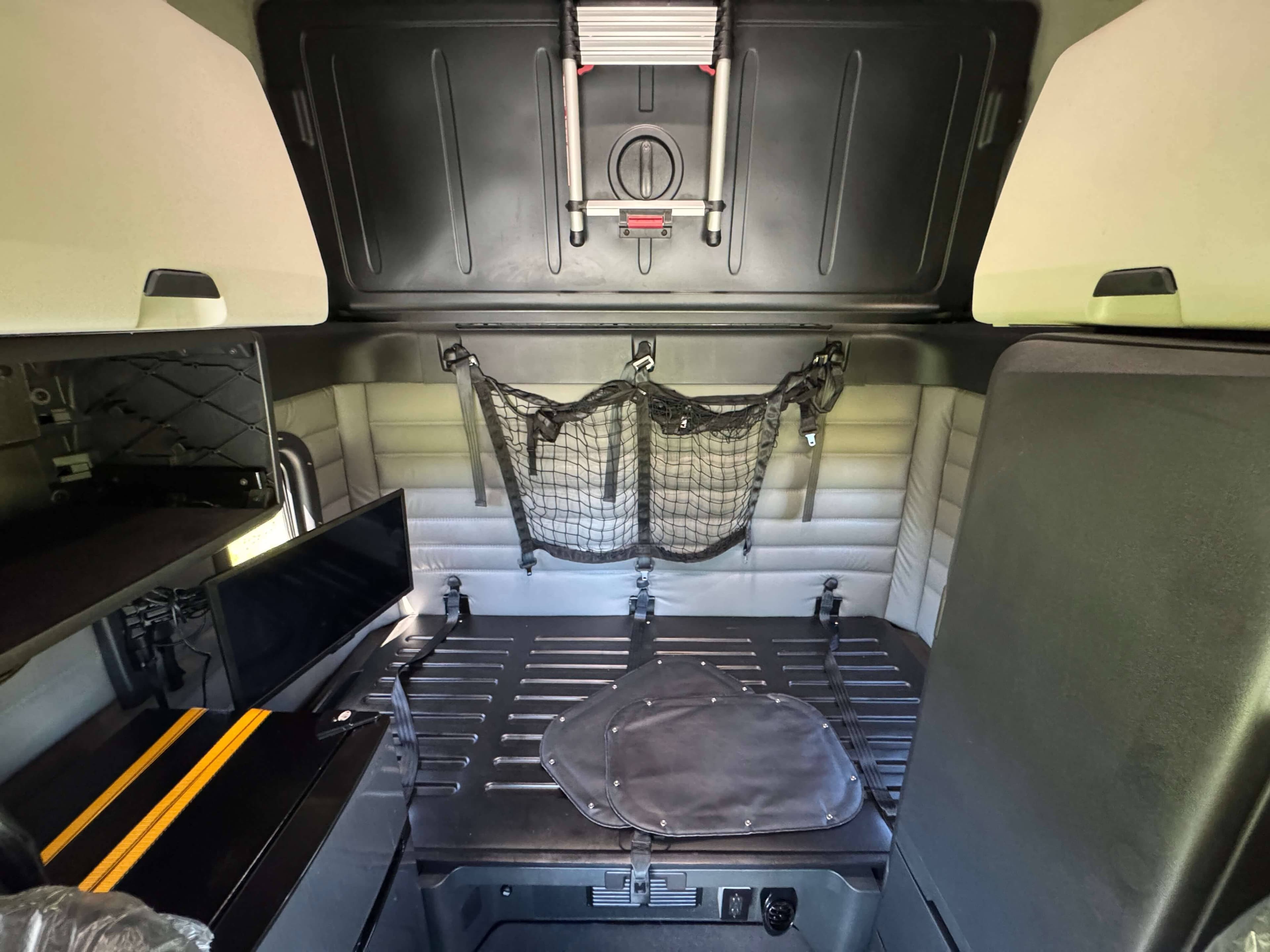 2022 Freightliner Cascadia 126 image 17